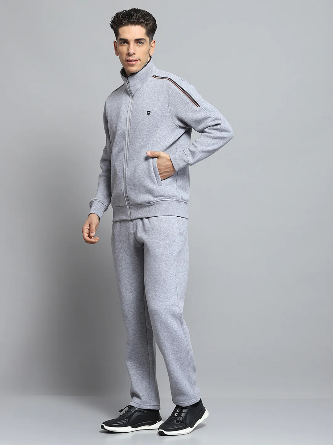 Men Grey Solid Mock Neck Full Sleeve Winter Tracksuit - Image 3