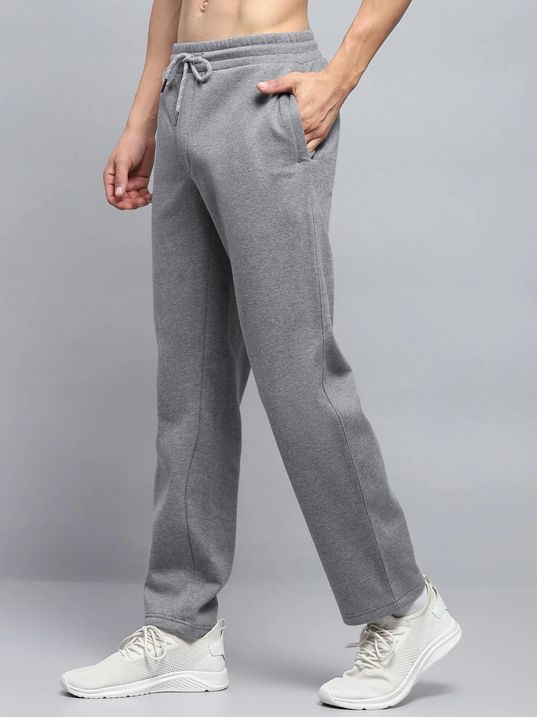 Men Grey Solid Mock Neck Full Sleeve Winter Tracksuit - Image 7