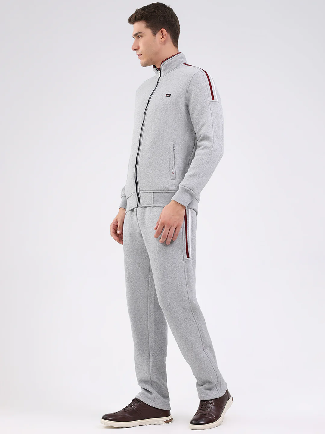 Men Grey Solid Mock Neck Full Sleeve Winter Tracksuit - Image 3