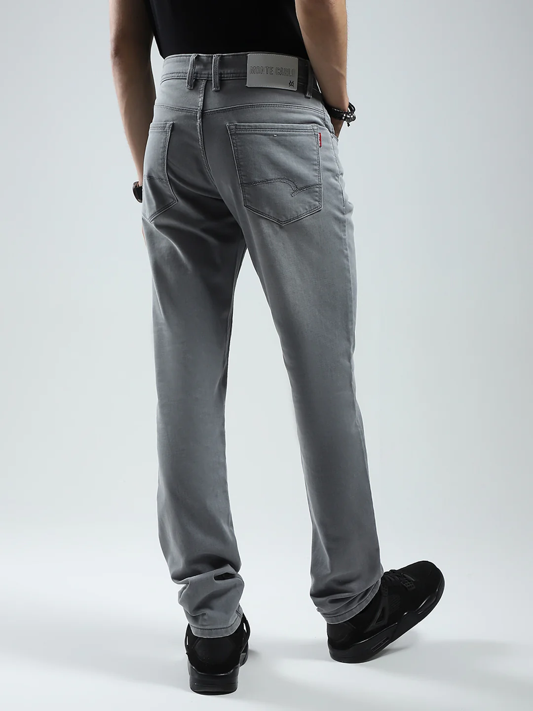 Men Grey Solid Narrow Fit Denim - Image 5