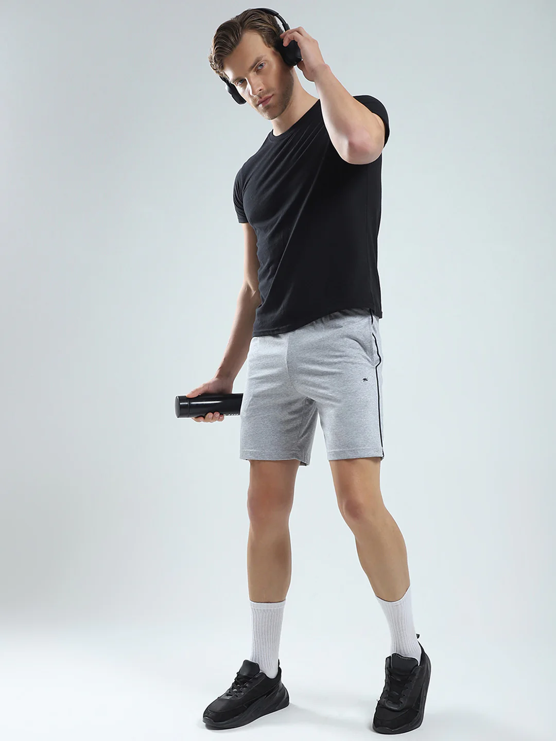 Men Grey Solid Regular Fit Bermuda - Image 2