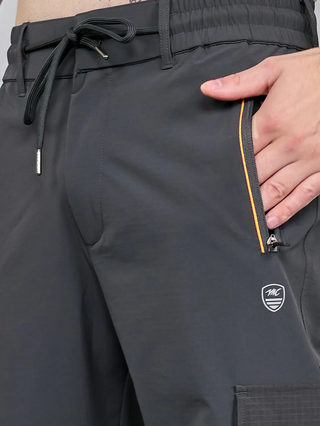 Men Grey Solid Regular Fit Cargo - Image 5
