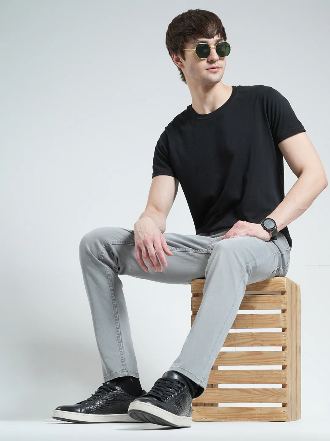 Men Grey Solid Skinny Fit Denim - Image 2