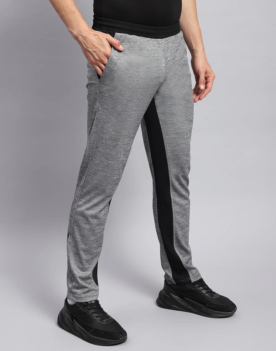 Rock.it Men Grey Solid Regular Fit Lower - Image 4