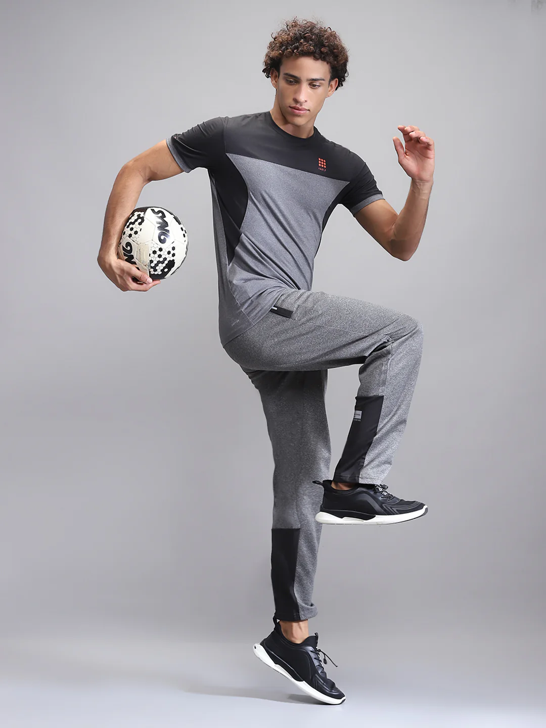 Rock.it Men Grey Solid Regular Fit Lower - Image 2