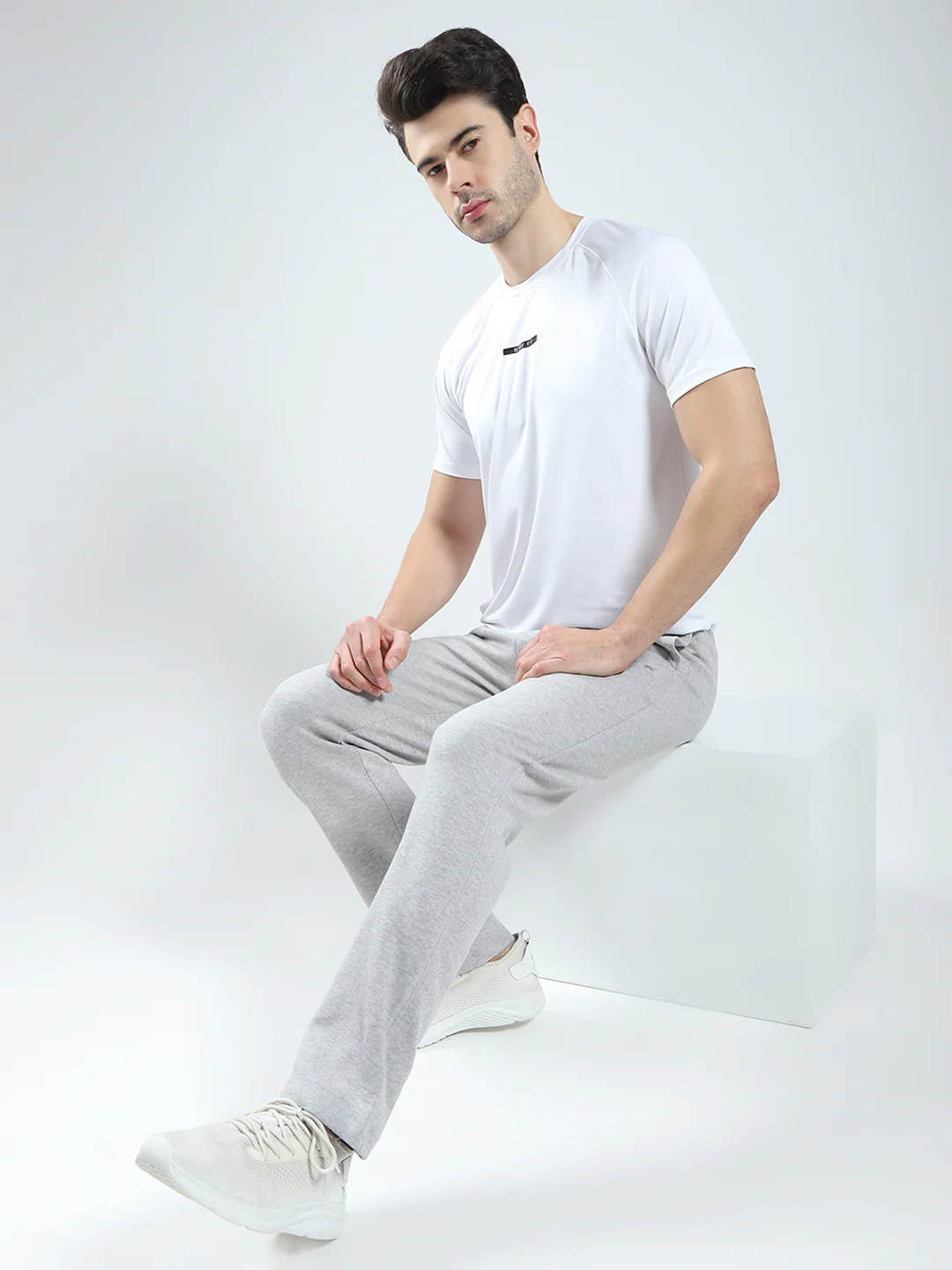 Men Grey Solid Regular Fit Lower - Image 2