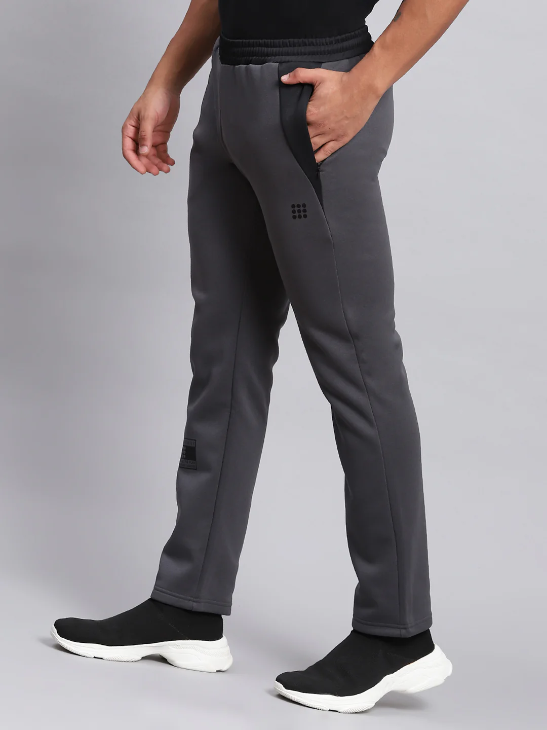 Rock.it Men Grey Solid Regular Fit Winter Lowers - Image 3