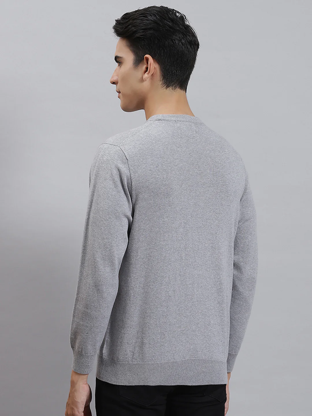Men Grey Solid Round Neck Full Sleeve Sweaters/Pullovers - Image 5