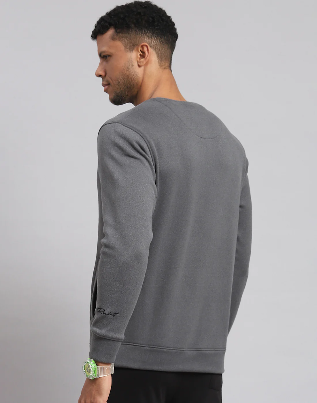 Rock.it Men Grey Solid Round Neck Full Sleeve Sweatshirt - Image 6