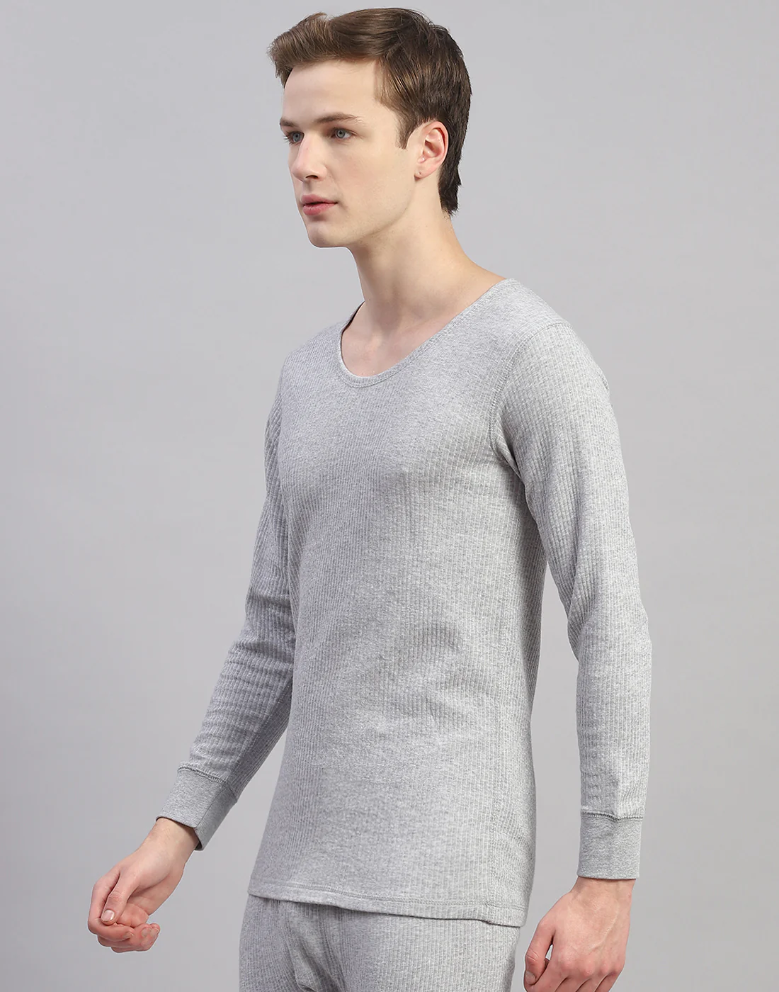 Men Grey Solid Round Neck Full Sleeve Thermal Vest - Image 3