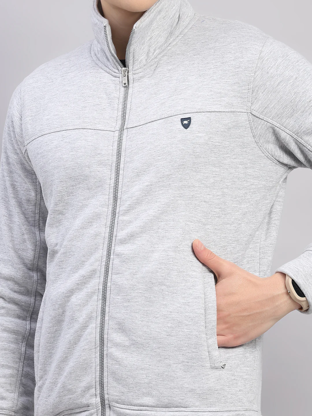 Men Grey Solid Stand Collar Full Sleeve Winter Tracksuit - Image 7