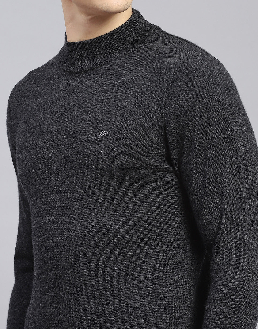 Men Grey Solid T Neck Full Sleeve Sweater - Image 8