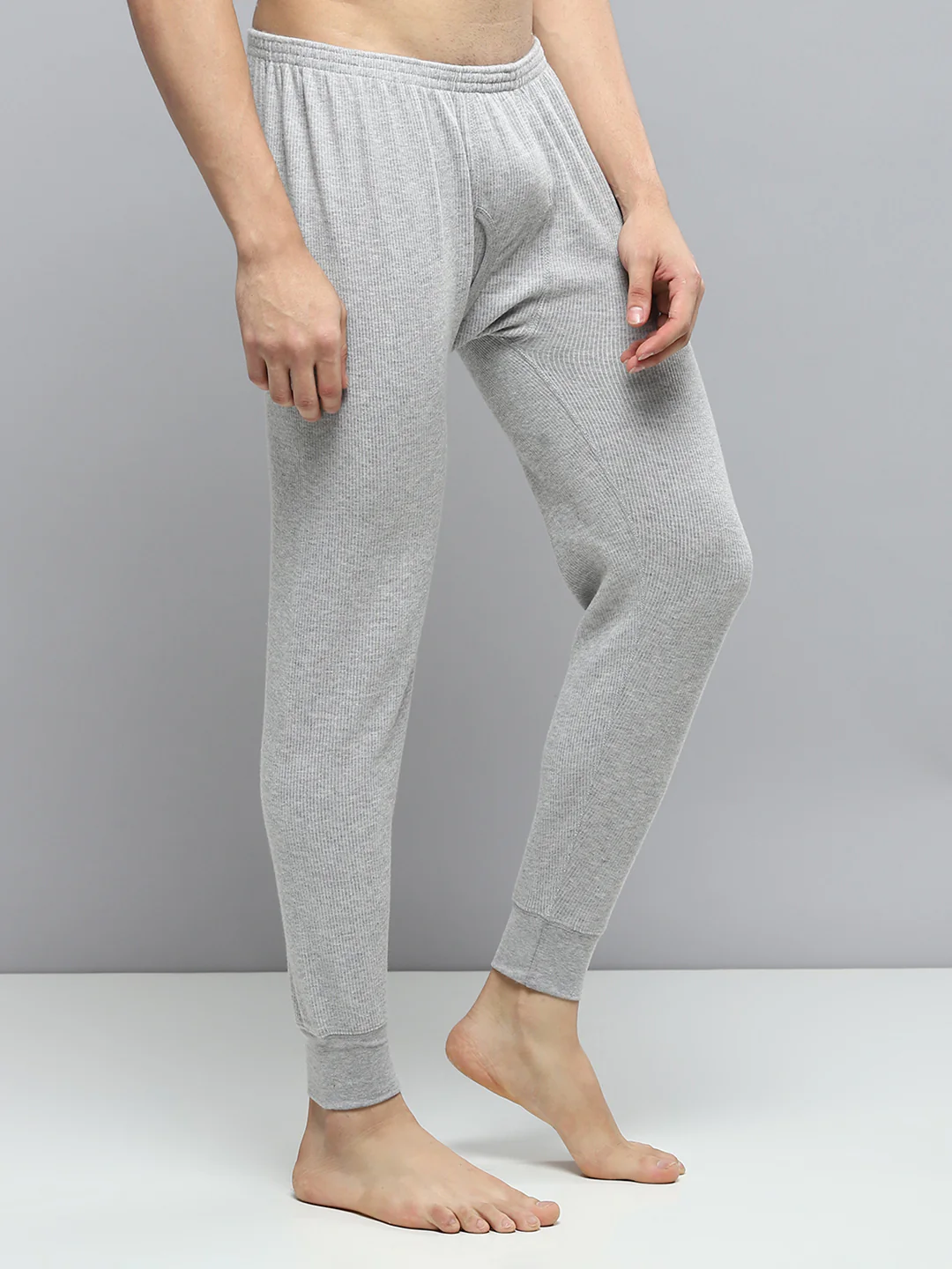 Men Grey Solid Thermal Lower - Image 4