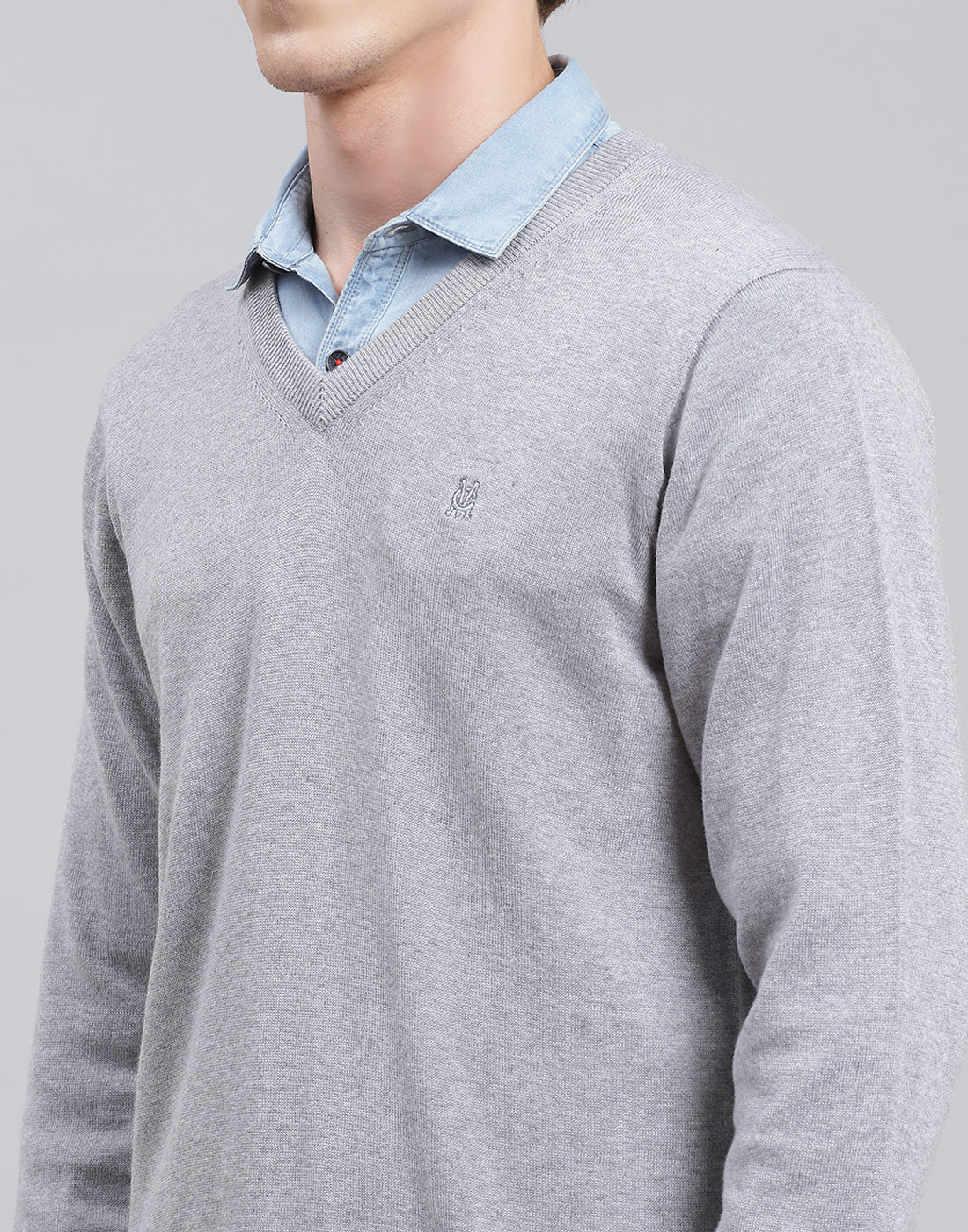 Men Grey Solid V Neck Full Sleeve Pullover - Image 6