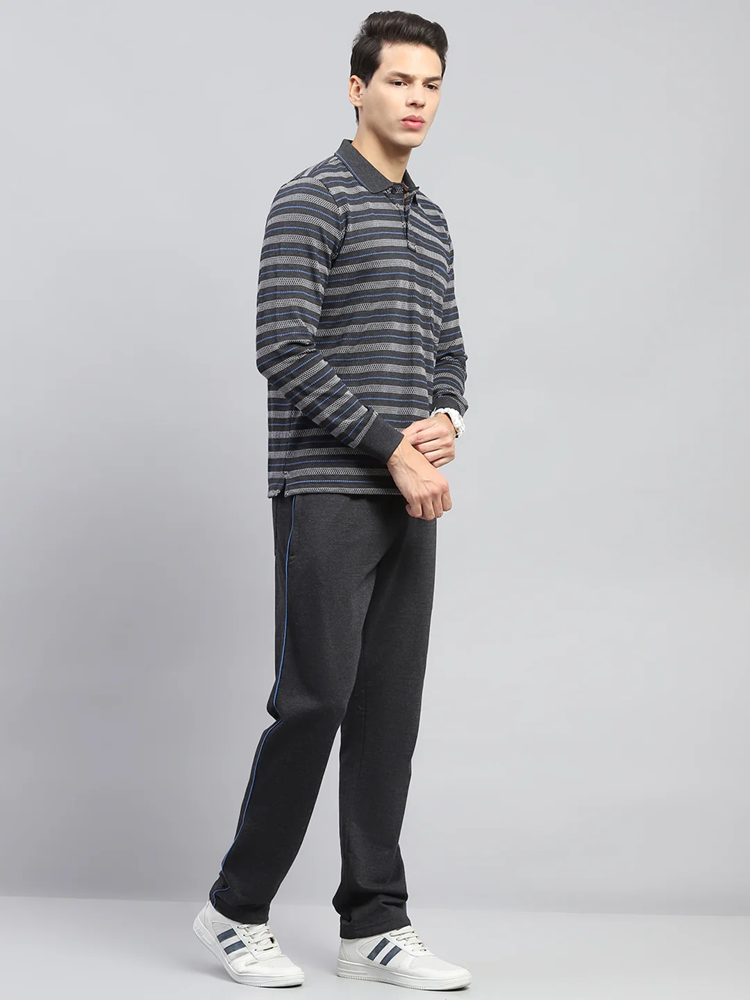 Men Grey Stripe Collar Full Sleeve Winter Tracksuit - Image 4
