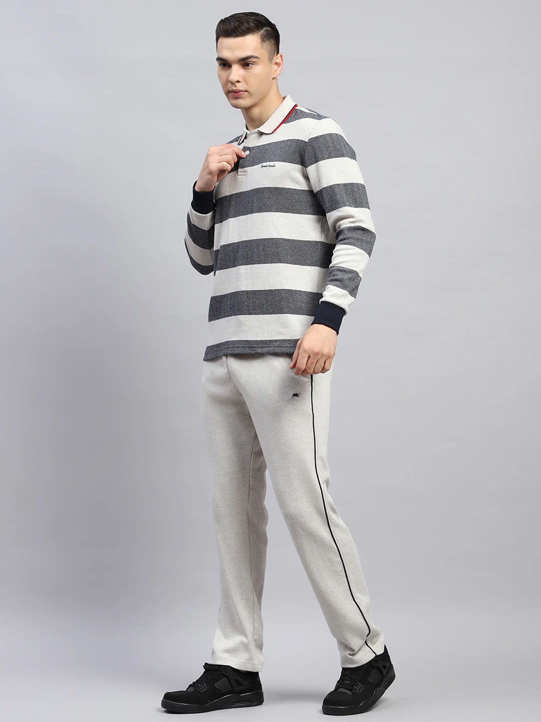 Men Grey Stripe Collar Full Sleeve Winter Tracksuit - Image 3