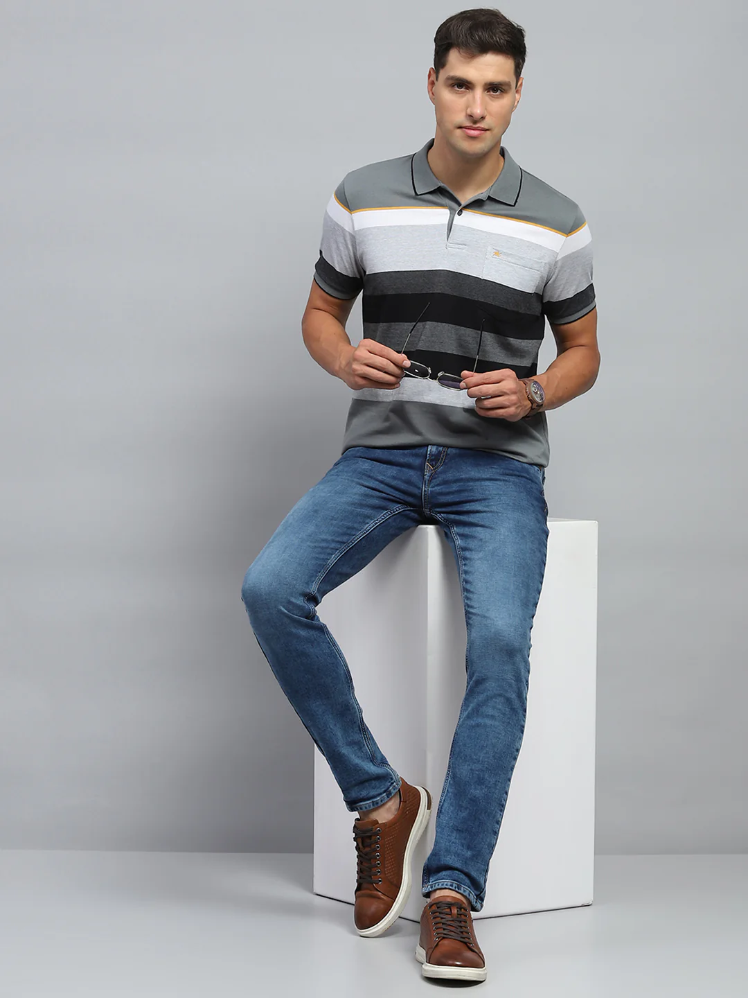 Men Grey Stripe Collar Half Sleeve T-Shirt - Image 2