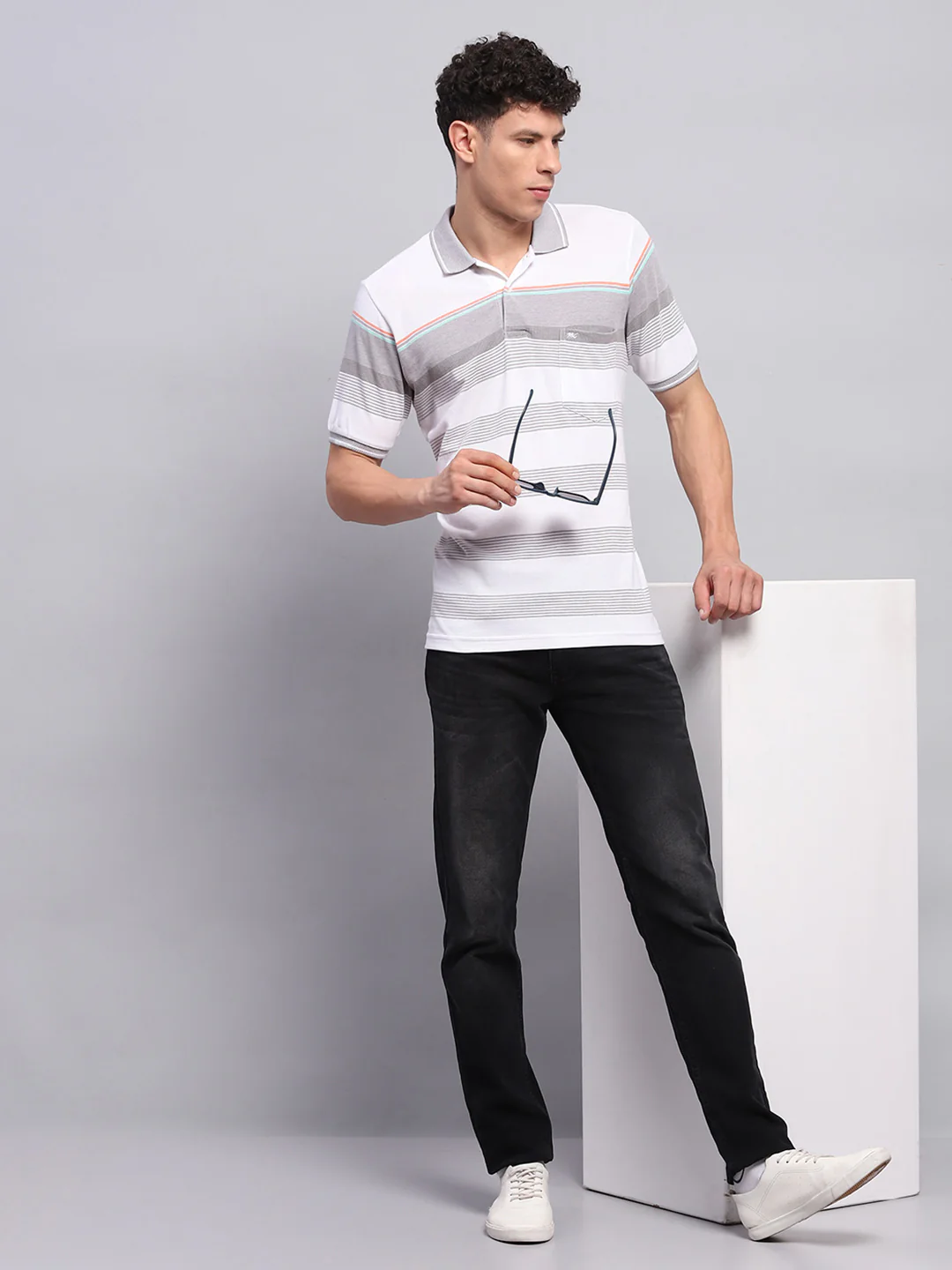Men Grey Stripe Collar Half Sleeve T-Shirt - Image 2