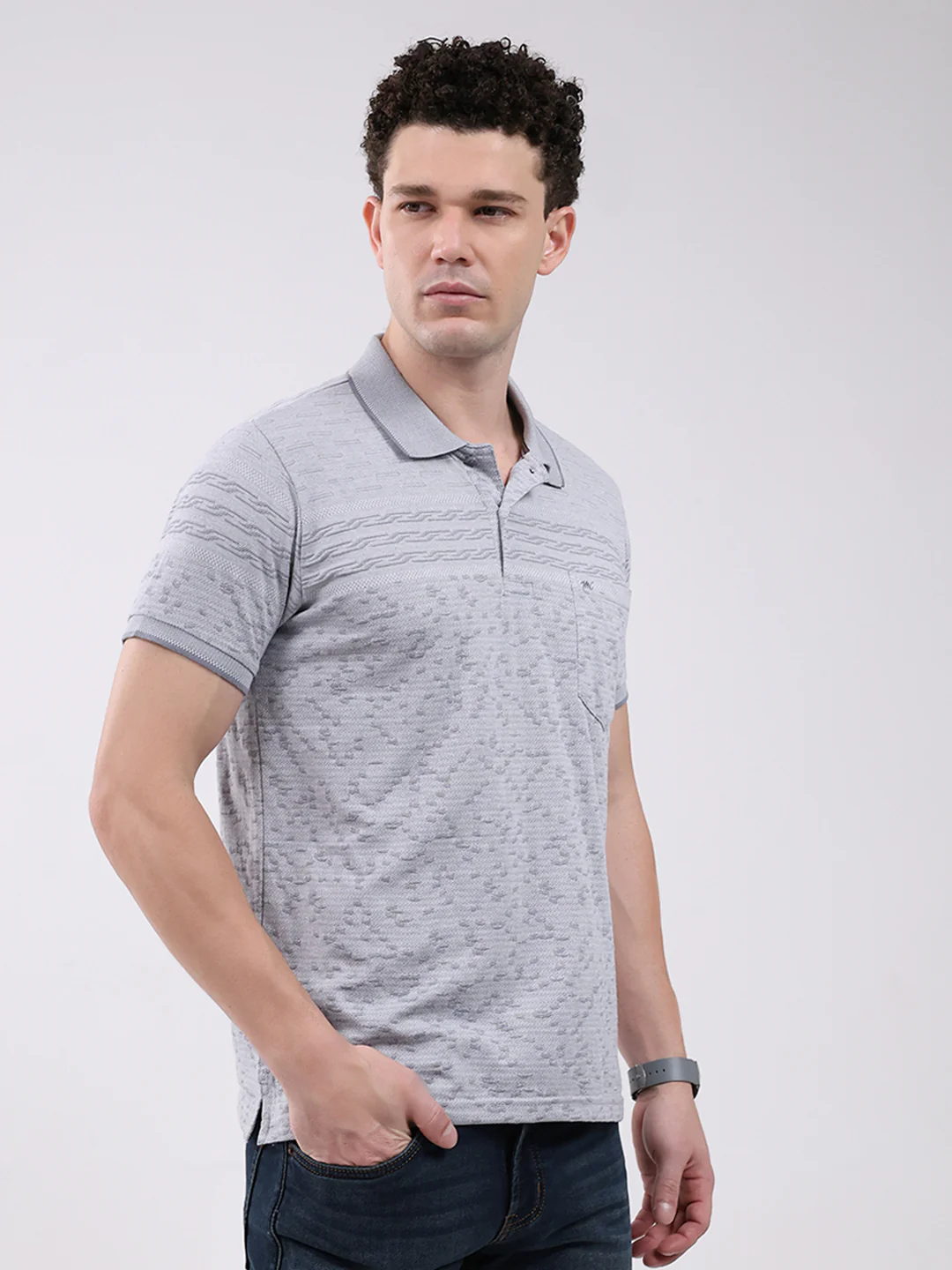 Men Grey Stripe Collar Half Sleeve T-Shirt - Image 4