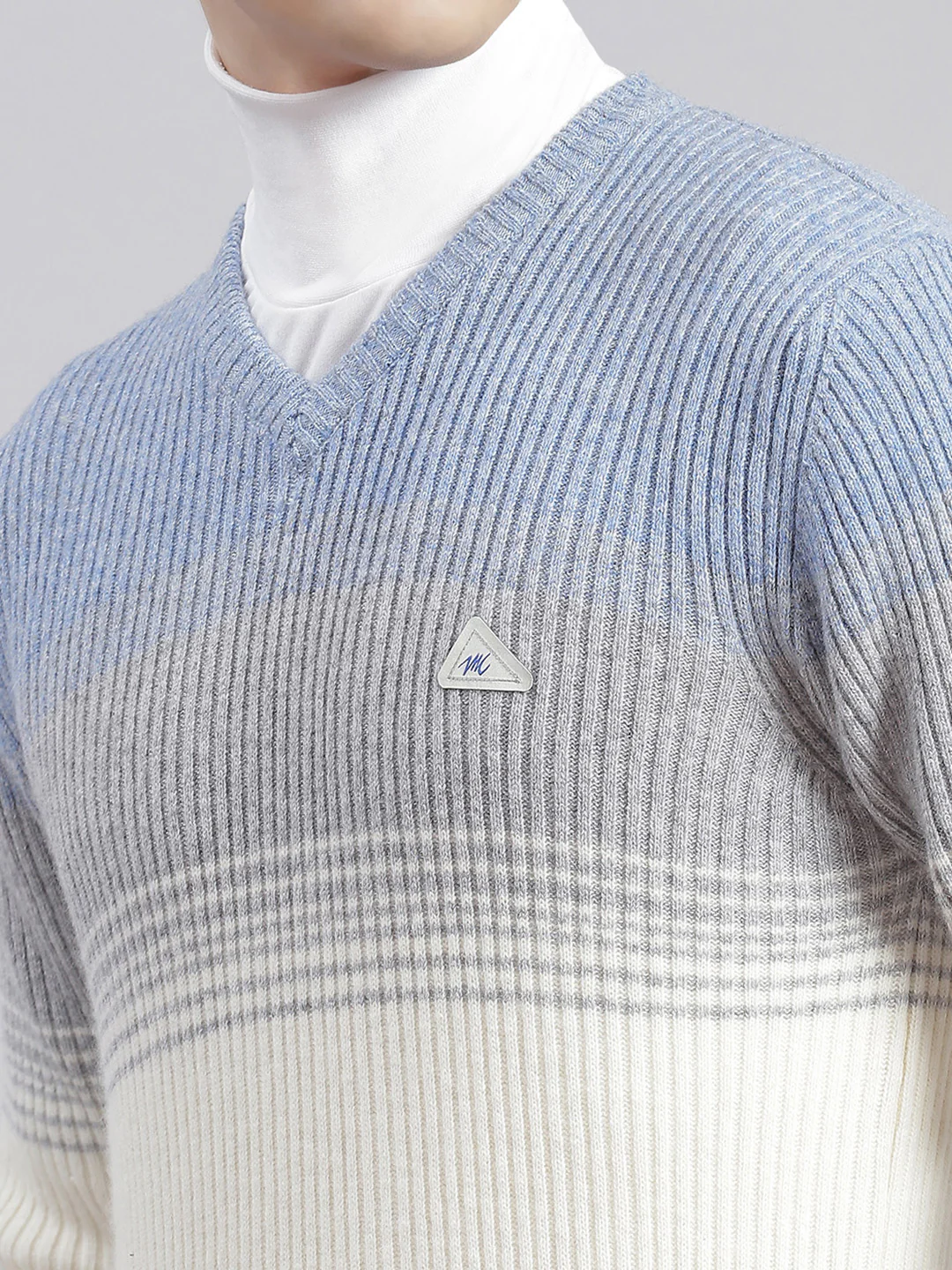 Men Grey Stripe V Neck Full Sleeve Sweaters/Pullovers - Image 7