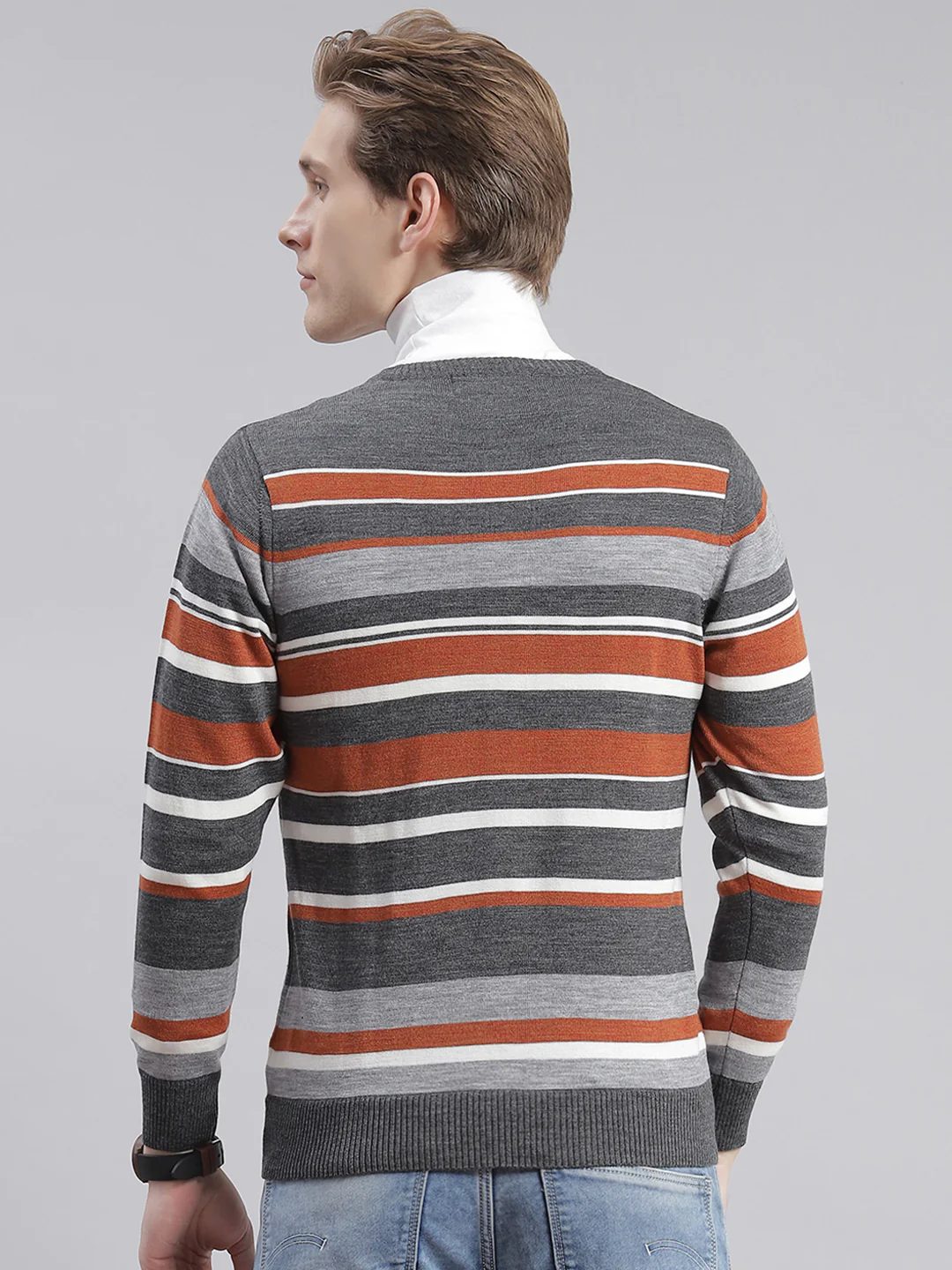 Men Grey Stripe V Neck Full Sleeve Sweaters/Pullovers - Image 6