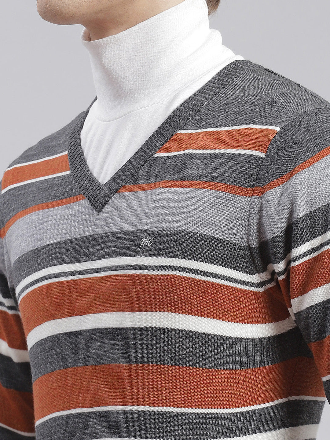 Men Grey Stripe V Neck Full Sleeve Sweaters/Pullovers - Image 7