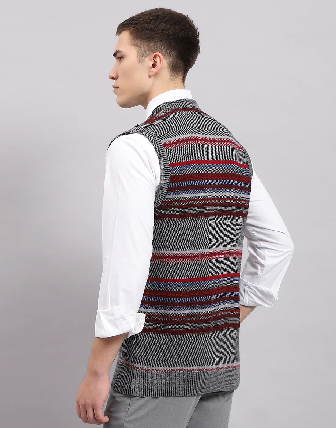 Men Grey Stripe V Neck Sleeveless Sweater - Image 5