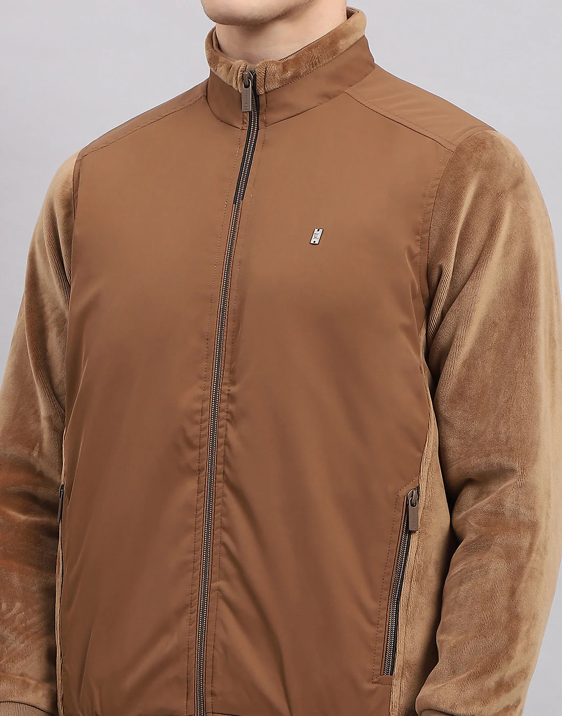 Men Khaki Solid Mock Neck Full Sleeve Jacket - Image 7