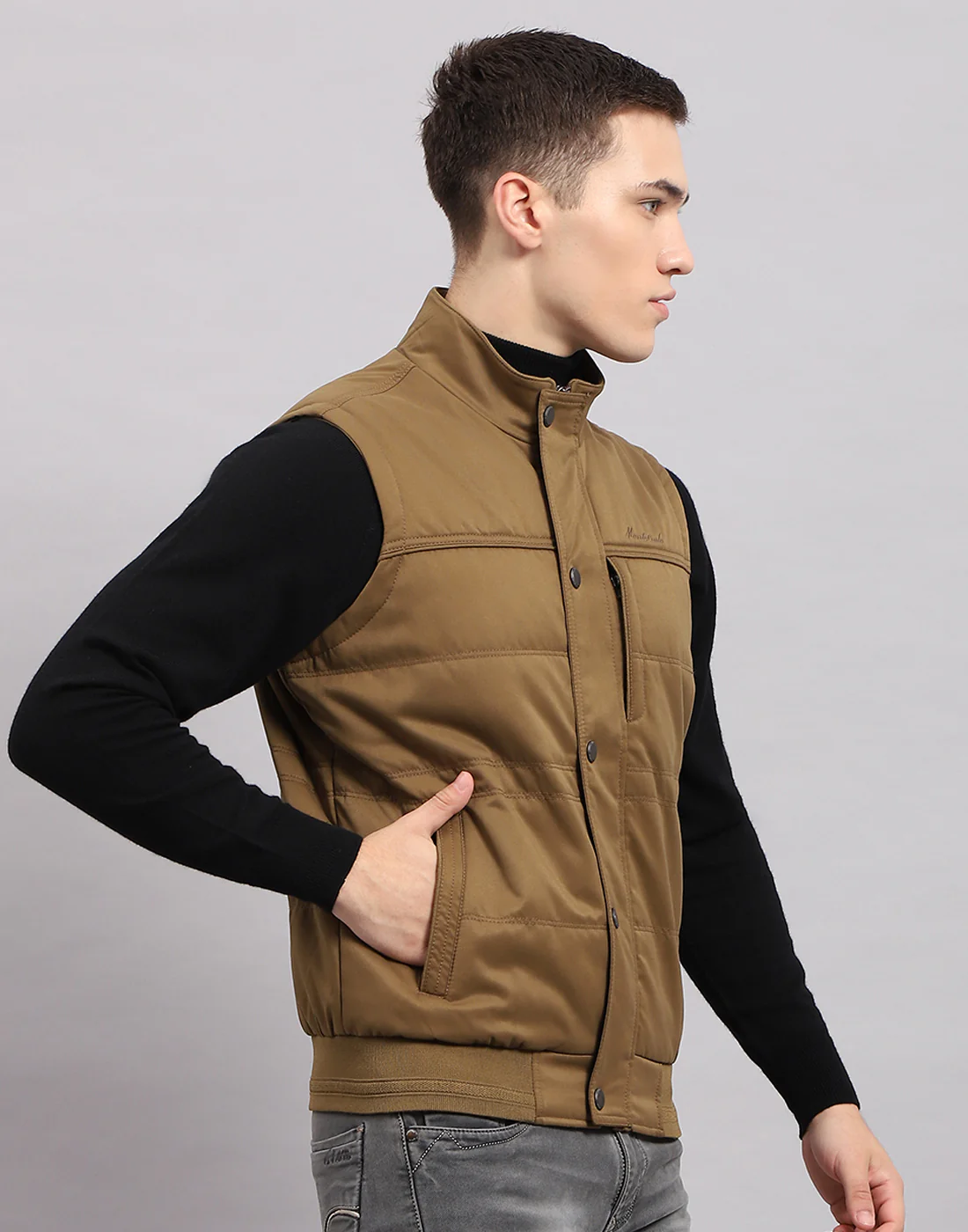 Men Khaki Solid Mock Neck Sleeveless Jacket - Image 4
