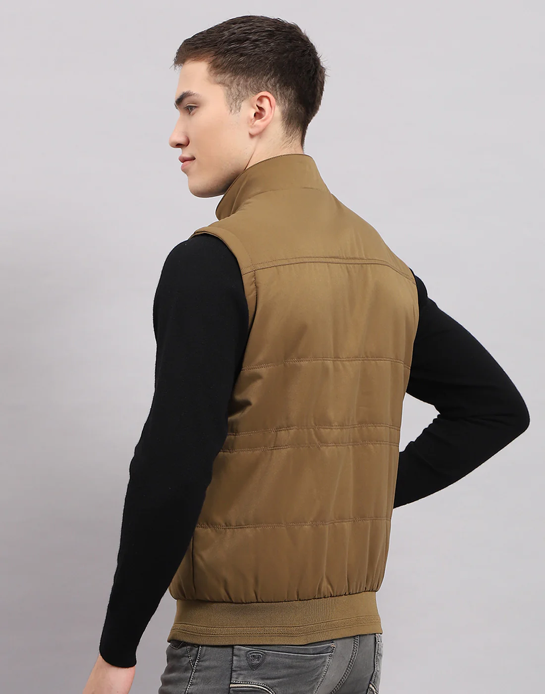 Men Khaki Solid Mock Neck Sleeveless Jacket - Image 5