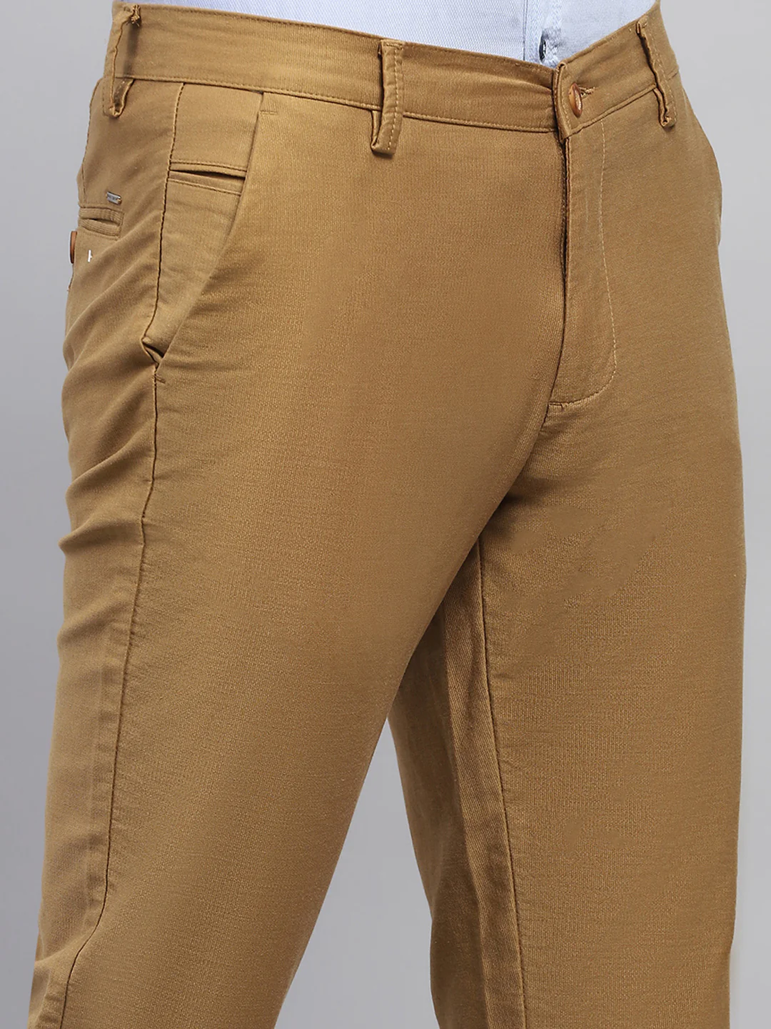 Men Khaki Solid Regular Fit Trouser - Image 6