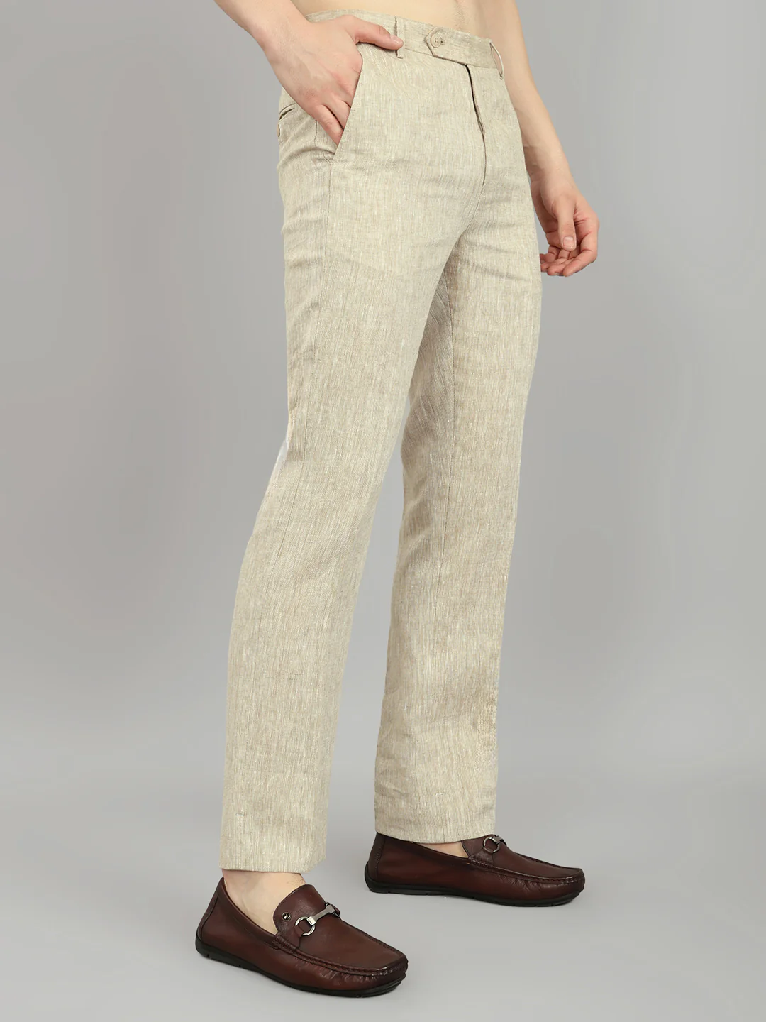 Men Khaki Solid Regular Fit Trouser - Image 3