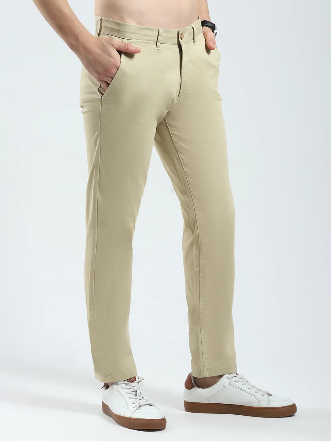 Men Khaki Solid Slim Fit Trouser - Image 4