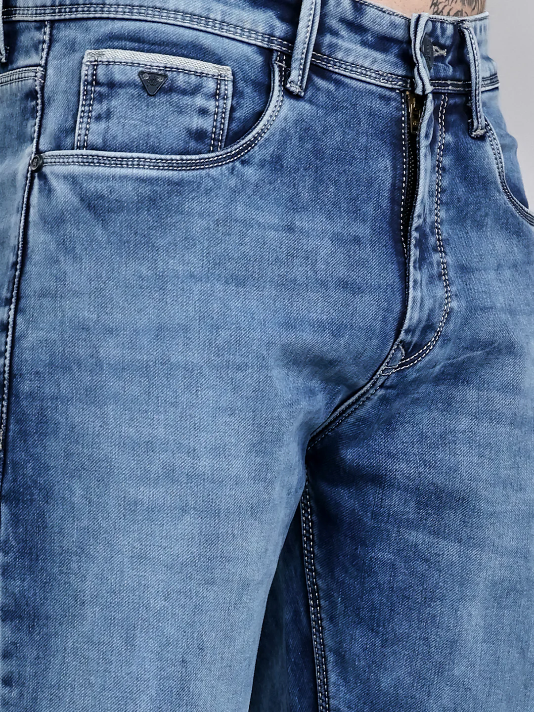 Men Light Blue Light Wash Straight Fit Denim - Image 5