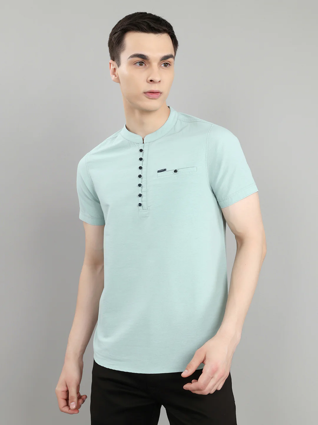 Men Light Green Solid Henley Neck Half Sleeve Kurta