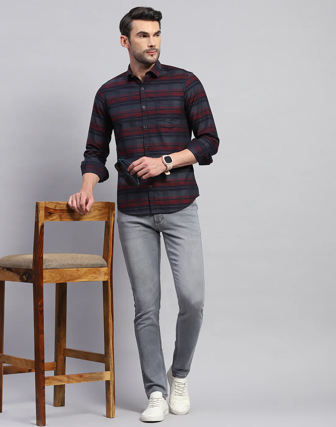 Men Maroon Check Collar Neck Full Sleeve Shirt - Image 2