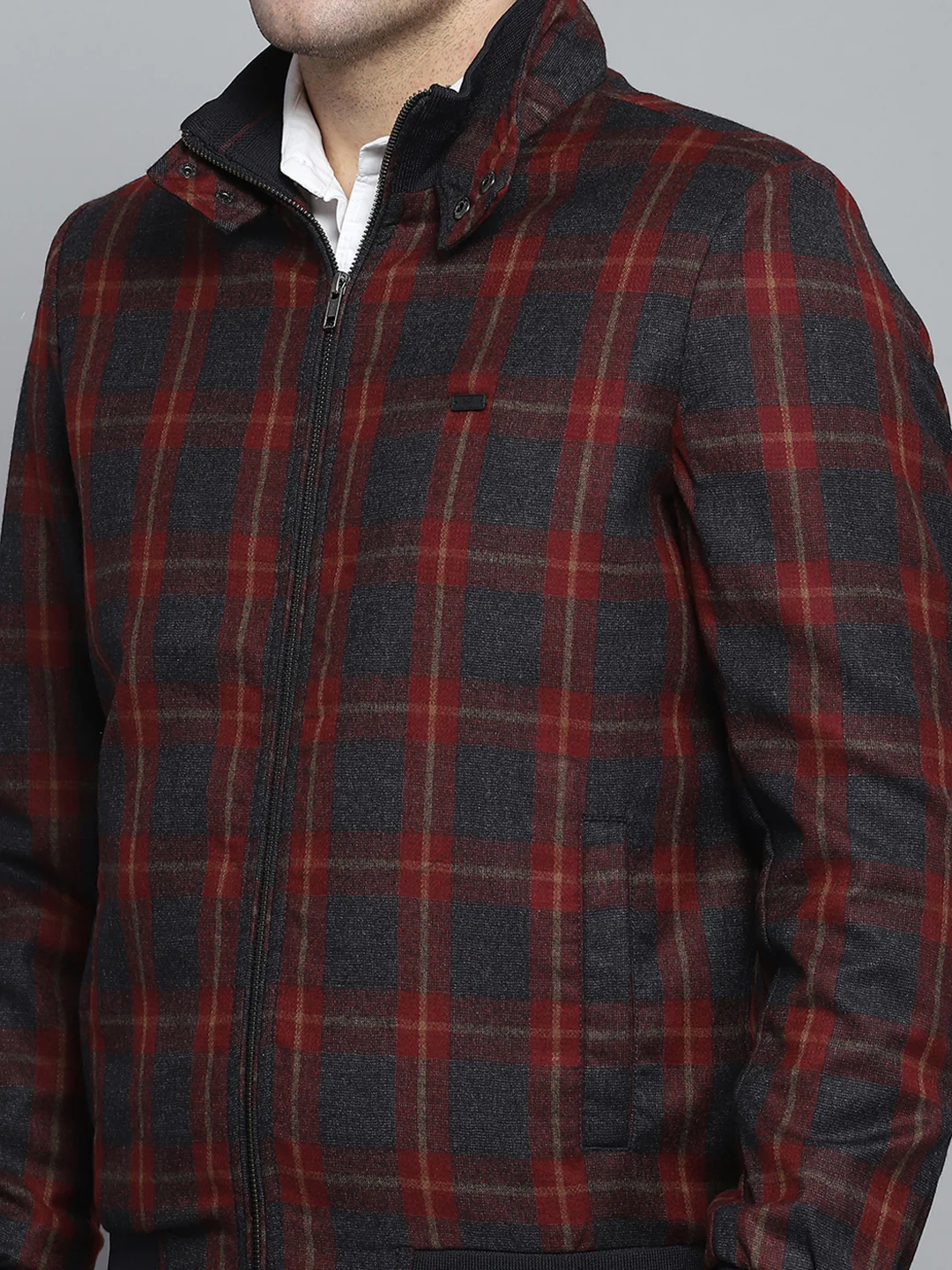 Men Maroon Check Mock Neck Full Sleeve Jacket - Image 6