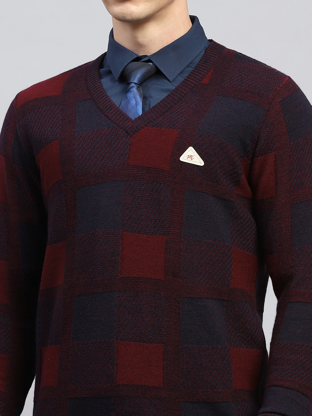Men Maroon Check V Neck Full Sleeve Pullover - Image 6