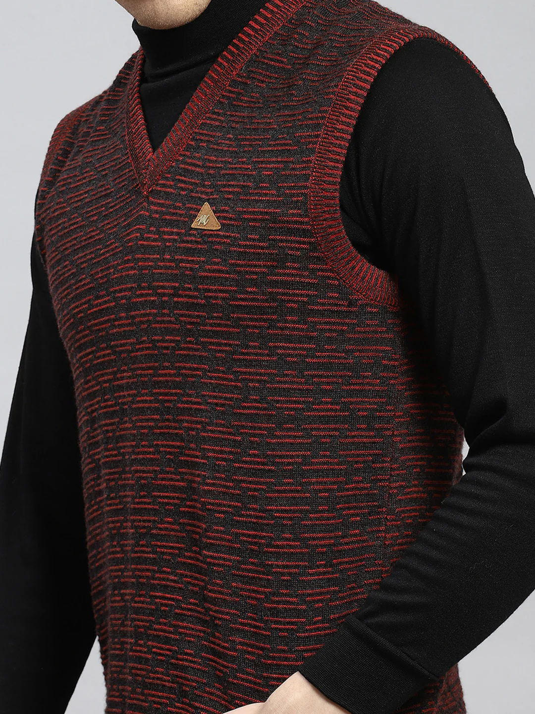 Men Maroon Jaquard Sweater - Image 6