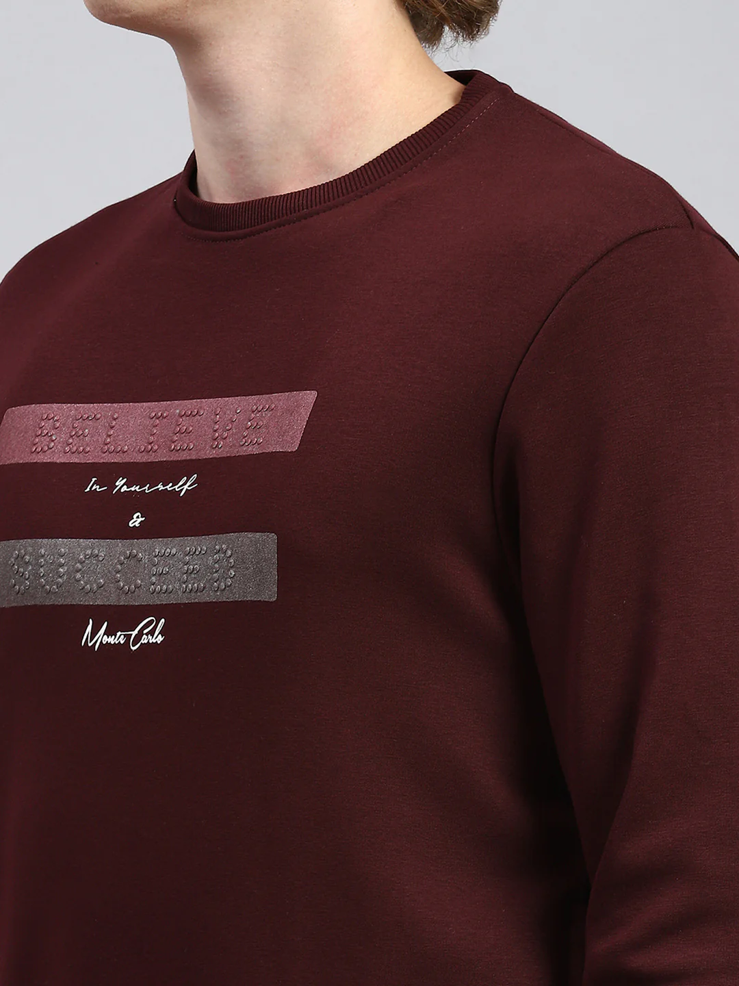 Men Maroon Plain Sweatshirt - Image 6