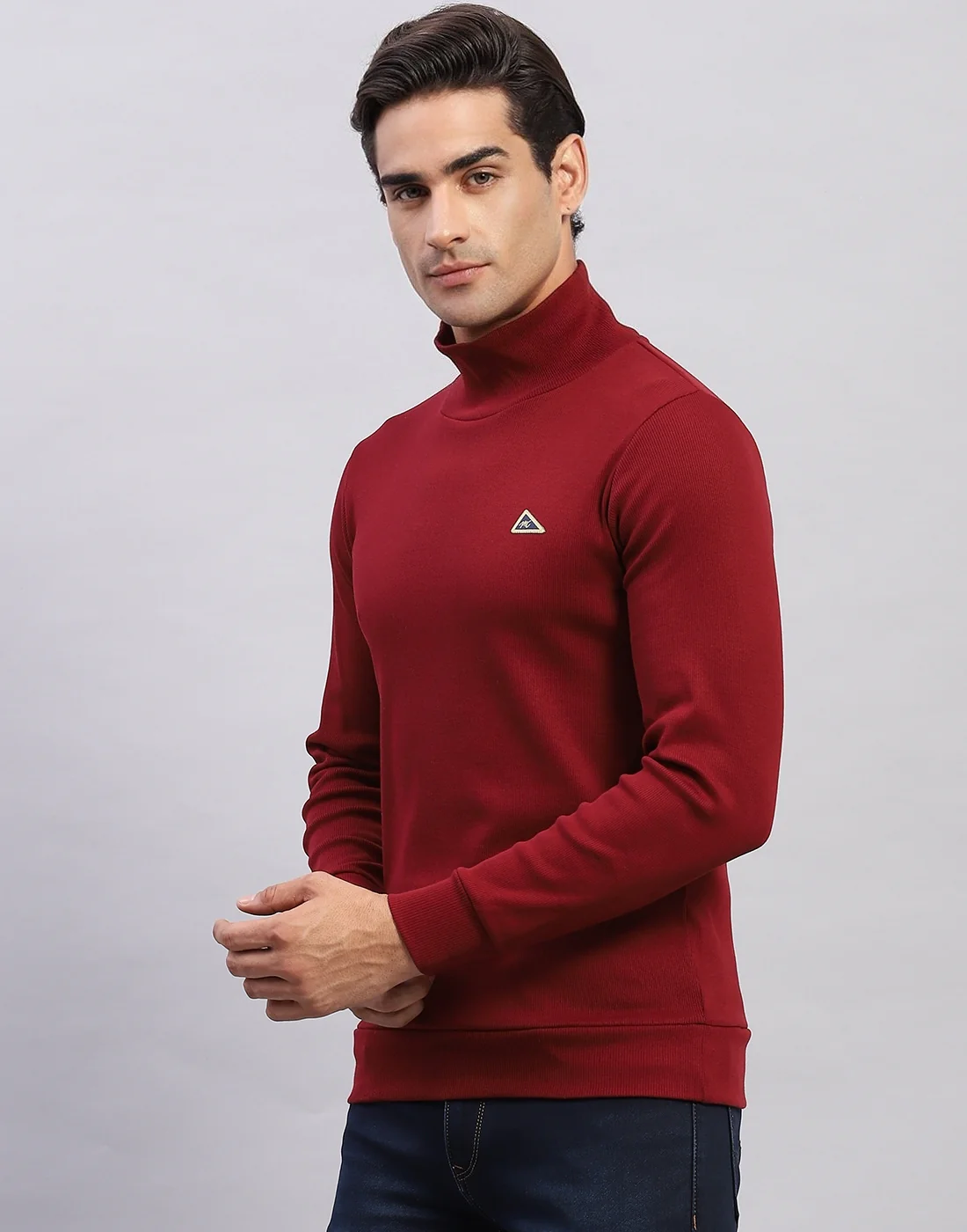 Men Maroon Printed High Neck Full Sleeve Winter T-Shirt - Image 3