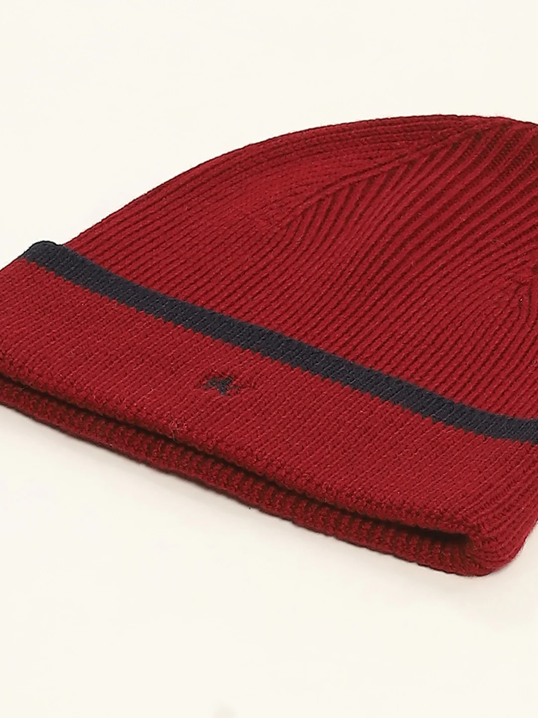 Men Maroon Self Design Cap - Image 7