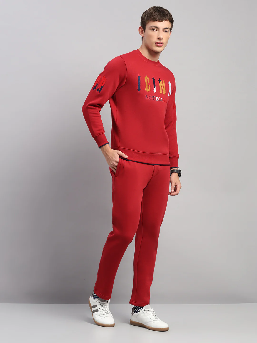 Men Maroon Self Design Collar Full Sleeve Winter Tracksuit - Image 4