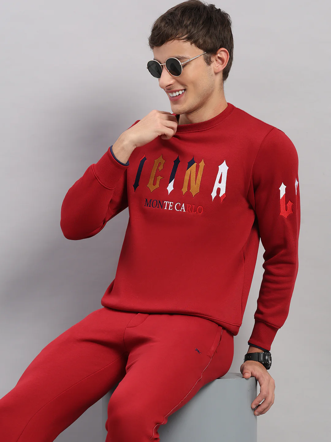 Men Maroon Self Design Collar Full Sleeve Winter Tracksuit - Image 6