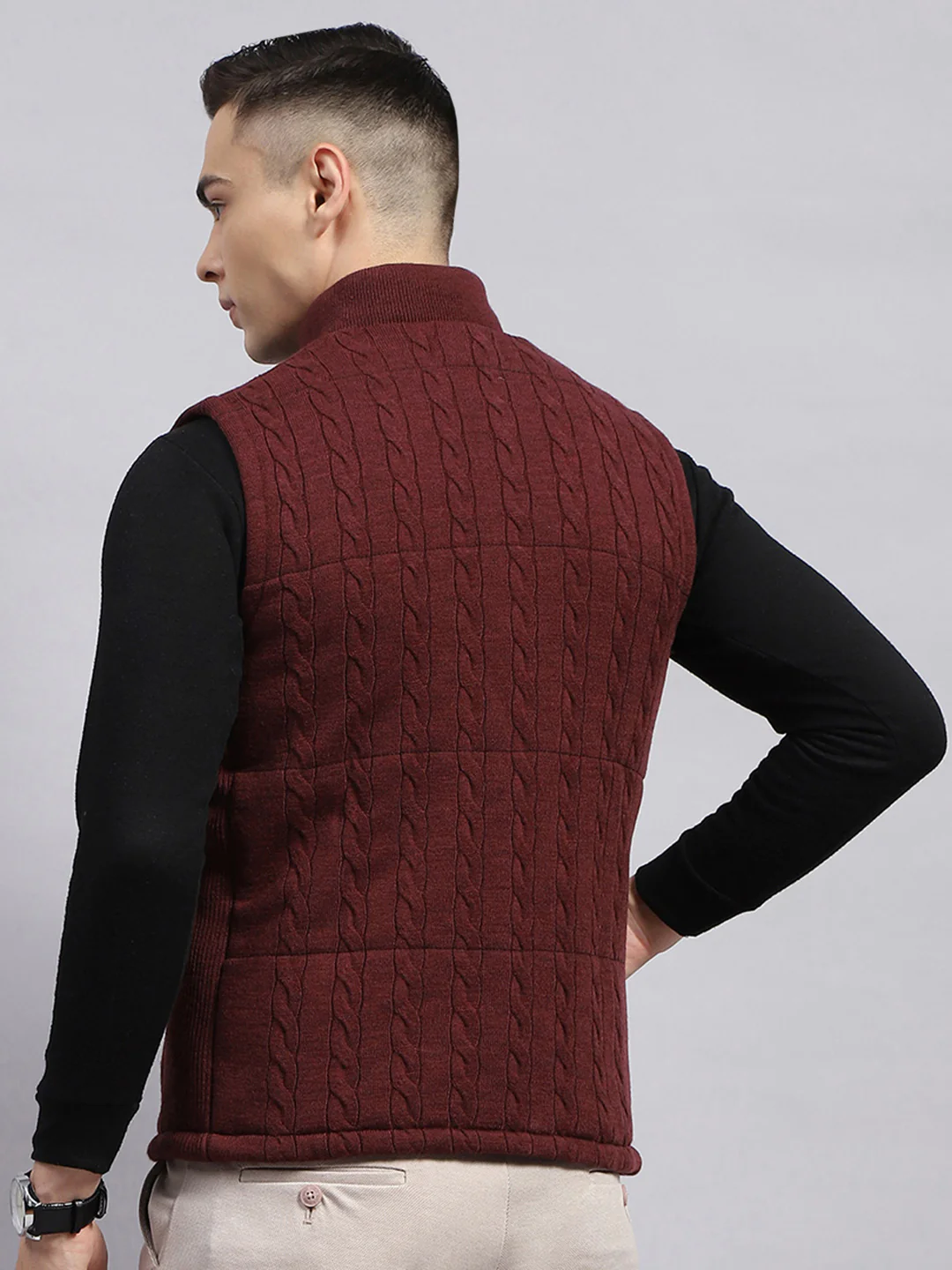 Men Maroon Self Design Mock Neck Sleeveless Jacket - Image 5