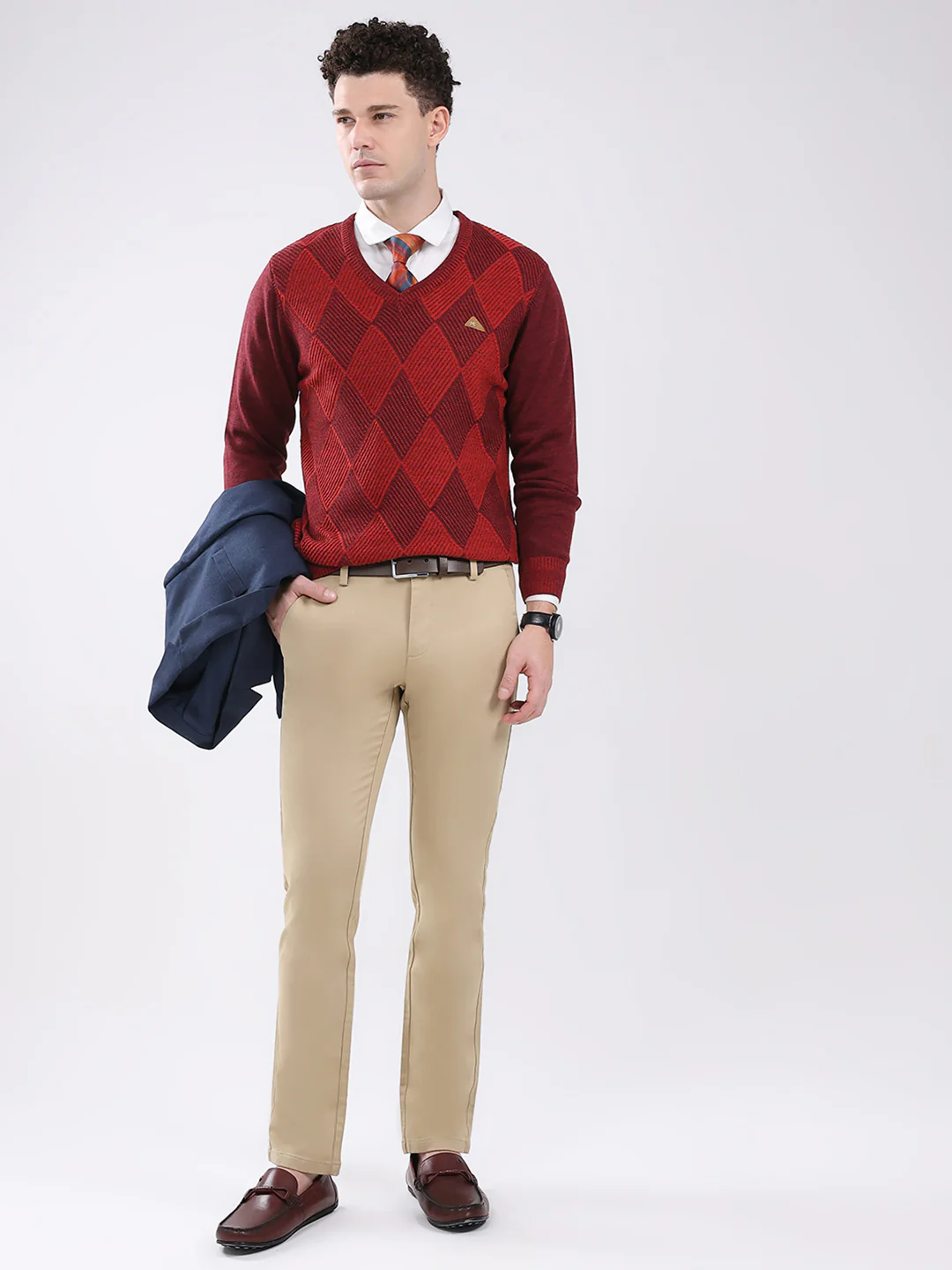 Men Maroon Self Design V Neck Full Sleeve Pullover - Image 2