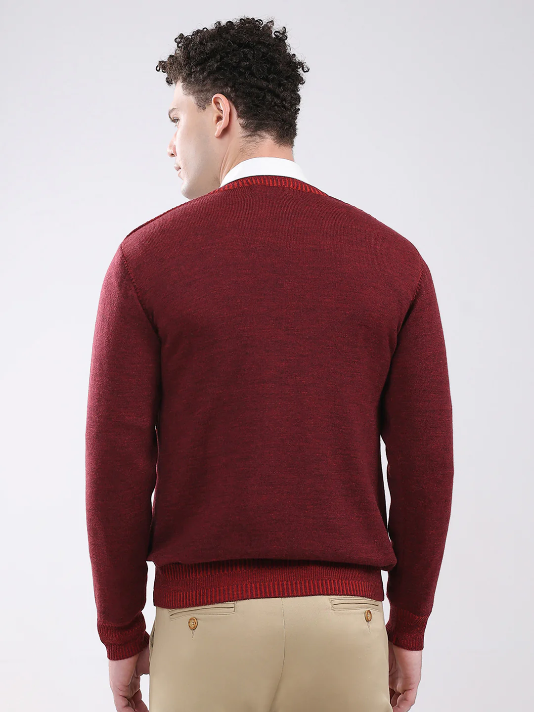 Men Maroon Self Design V Neck Full Sleeve Pullover - Image 5