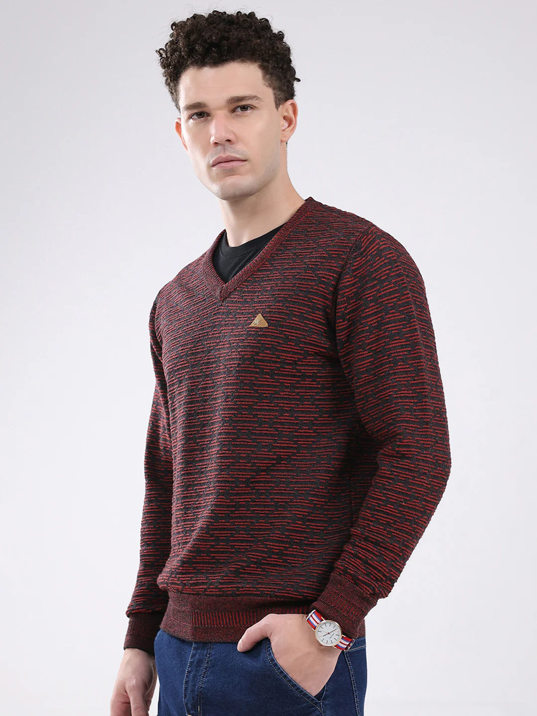 Men Maroon Self Design V Neck Full Sleeve Pullover - Image 3