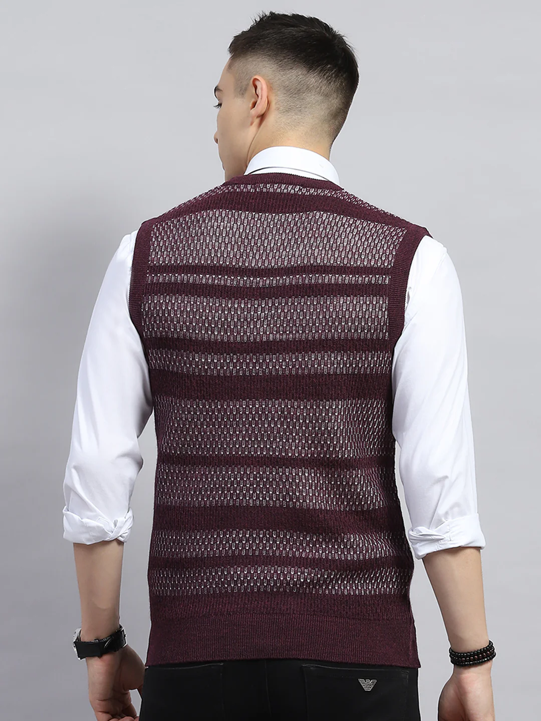 Men Maroon Self Design V Neck Sleeveless Sweater - Image 5