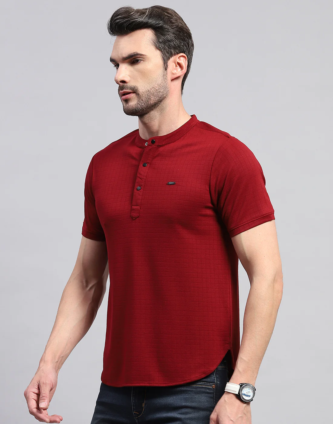 Men Maroon Solid Band Collar Half Sleeve T-Shirt - Image 3